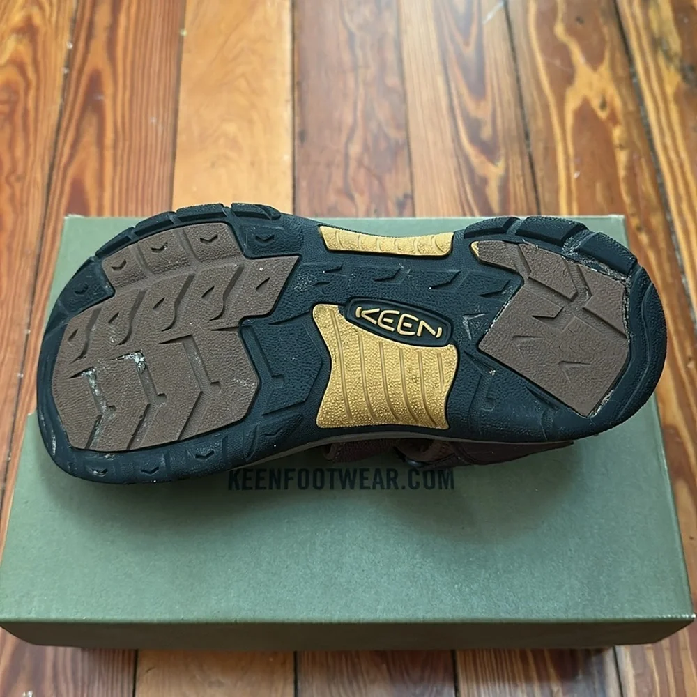 Kids Sz 6 Keen Newport Sandal Outdoor Shoe